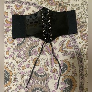 NWOT Dolls Kill Black Snap Corset